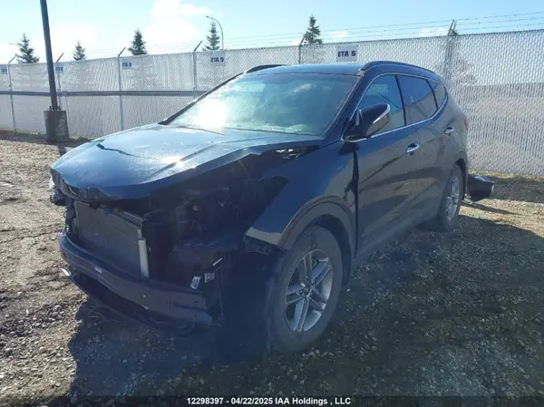 5XYZU3LBXHG476904 2017 HYUNDAI SANTA FE - Image 2