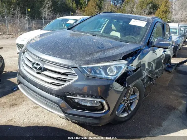 5XYZU3LBXJG508191 2018 HYUNDAI SANTA FE - Image 2