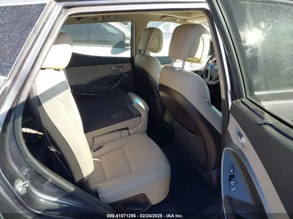 5XYZU3LBXJG508191 2018 HYUNDAI SANTA FE - Image 8