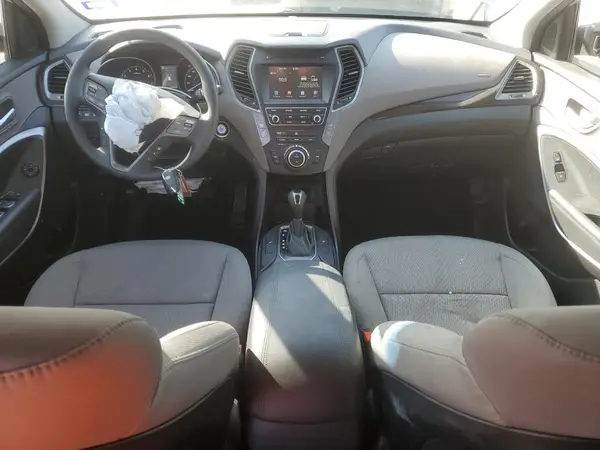 5XYZU3LBXJG522575 2018 HYUNDAI SANTA FE - Image 8