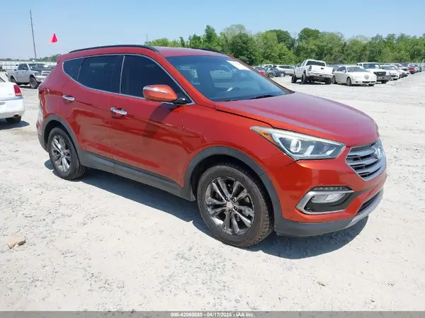 5XYZU4LA1HG473886 2017 HYUNDAI SANTA FE - Image 1