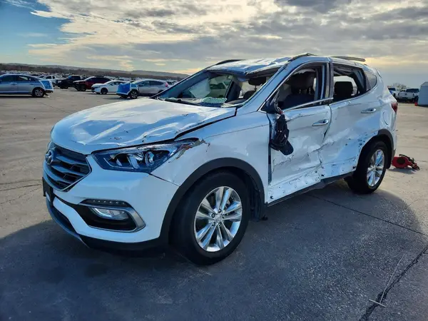 5XYZU4LA8HG454168 2017 HYUNDAI SANTA FE - Image 1