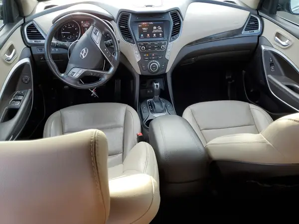 5XYZU4LAXHG482036 2017 HYUNDAI SANTA FE - Image 8