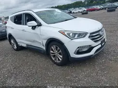 5XYZUDLA0HG458022 2017 HYUNDAI SANTA FE