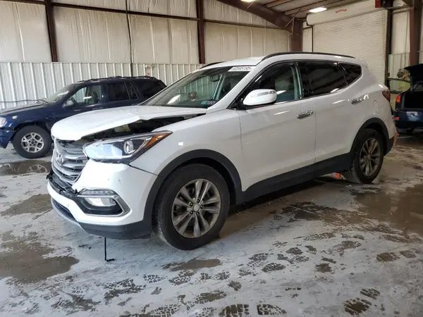 5XYZUDLA1HG388451 2017 HYUNDAI SANTA FE - Image 1