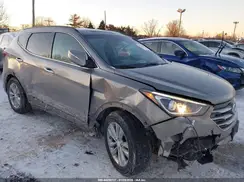 5XYZUDLA1HG388496 2017 HYUNDAI SANTA FE
