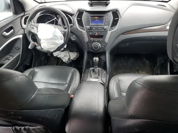 5XYZUDLA2HG391195 2017 HYUNDAI SANTA FE - Image 8