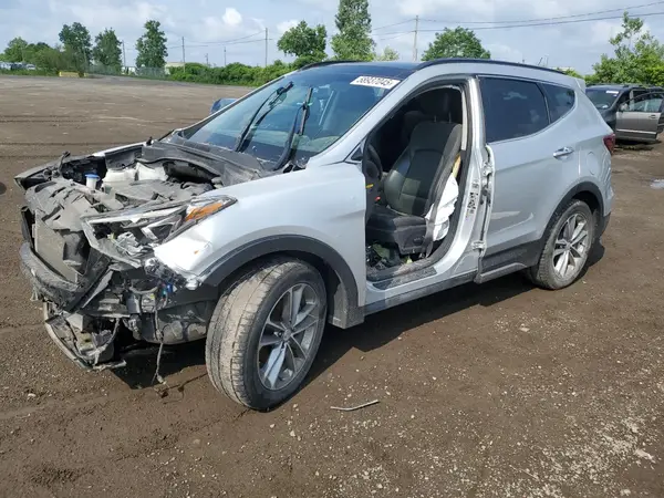 5XYZUDLA2HG463903 2017 HYUNDAI SANTA FE - Image 1