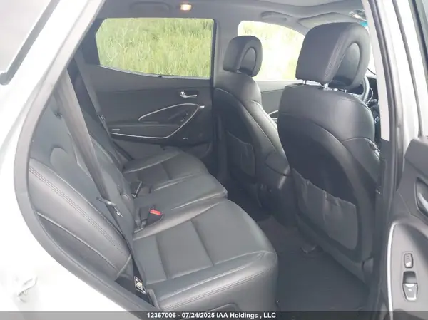 5XYZUDLA2HG464484 2017 HYUNDAI SANTA FE - Image 8