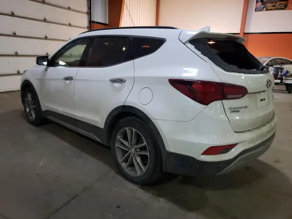 5XYZUDLA3HG456149 2017 HYUNDAI SANTA FE - Image 2