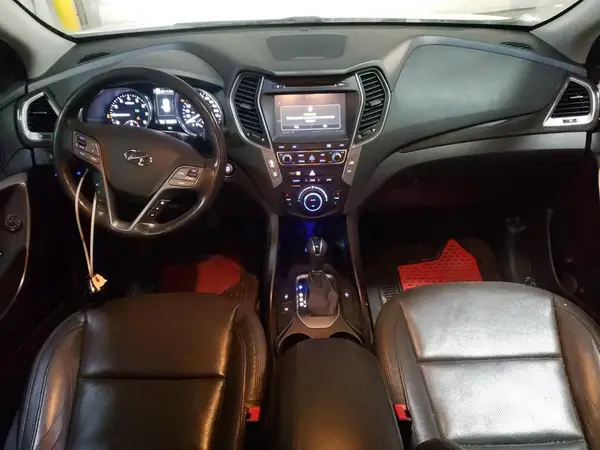 5XYZUDLA3HG456149 2017 HYUNDAI SANTA FE - Image 8