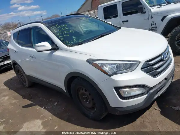 5XYZUDLA4GG326167 2016 HYUNDAI SANTA FE - Image 1