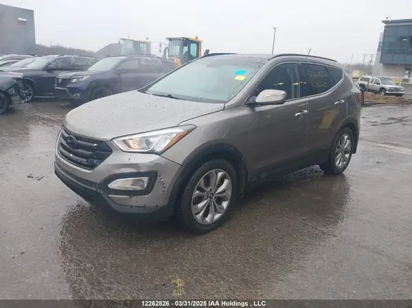 5XYZUDLA4GG365468 2016 HYUNDAI SANTA FE - Image 2