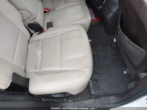 5XYZUDLA4HG483313 2017 HYUNDAI SANTA FE - Image 8