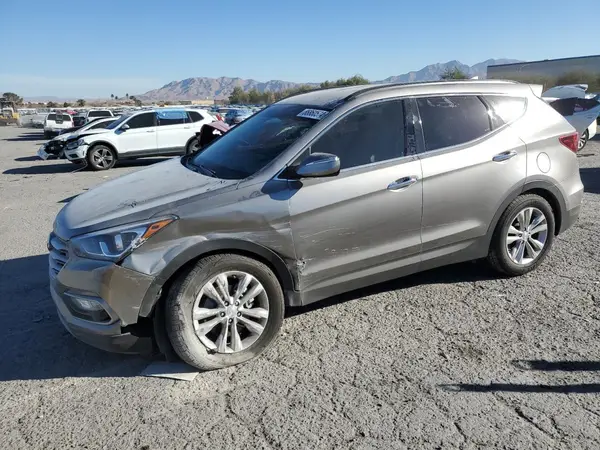 5XYZUDLA4HG486860 2017 HYUNDAI SANTA FE - Image 1