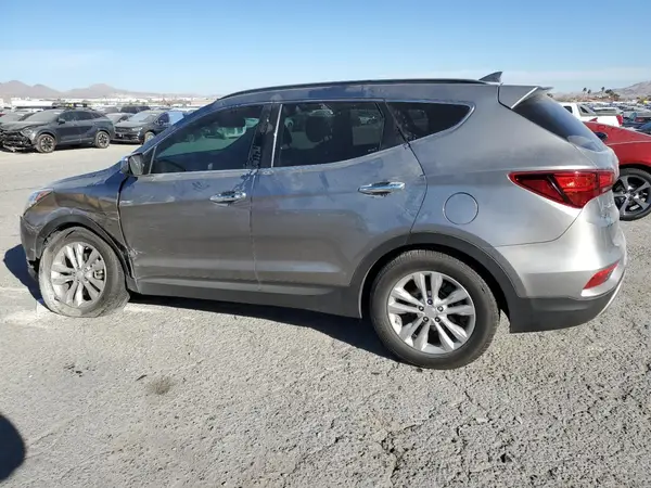 5XYZUDLA4HG486860 2017 HYUNDAI SANTA FE - Image 2