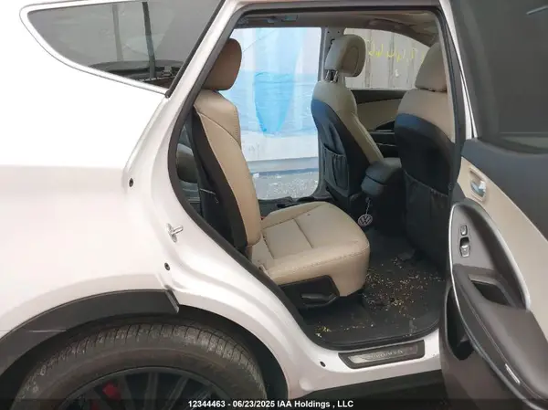 5XYZUDLA5HG449252 2017 HYUNDAI SANTA FE - Image 8