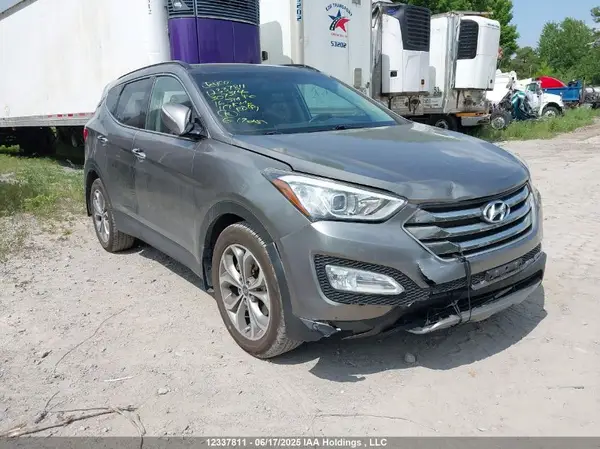5XYZUDLA6GG307314 2016 HYUNDAI SANTA FE - Image 1