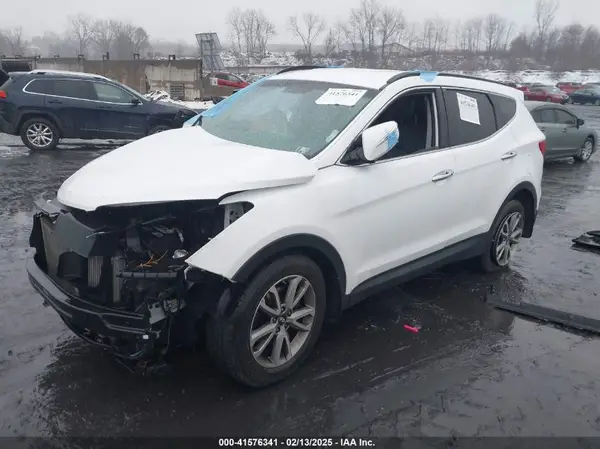 5XYZUDLA7GG320377 2016 HYUNDAI SANTA FE - Image 2