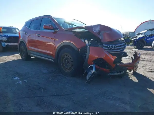 5XYZUDLA7HG397347 2017 HYUNDAI SANTA FE - Image 1