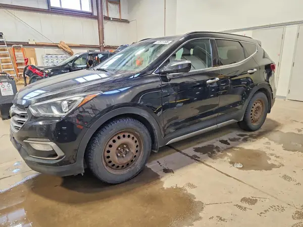 5XYZUDLA8HG390441 2017 HYUNDAI SANTA FE - Image 1