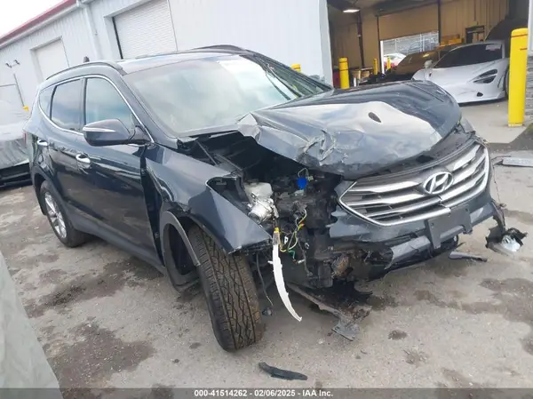 5XYZUDLA8HG498798 2017 HYUNDAI SANTA FE - Image 1