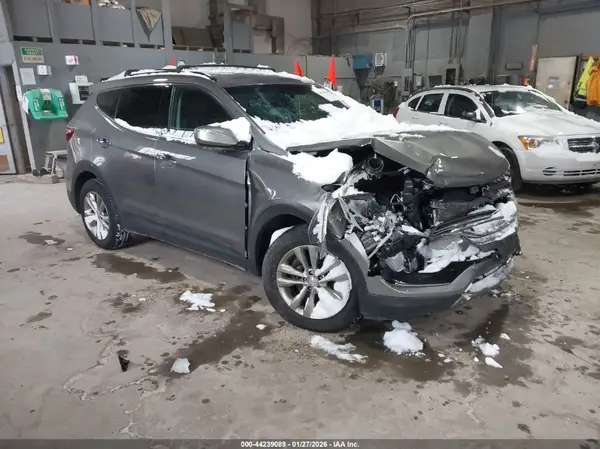 5XYZUDLA9HG491309 2017 HYUNDAI SANTA FE - Image 1