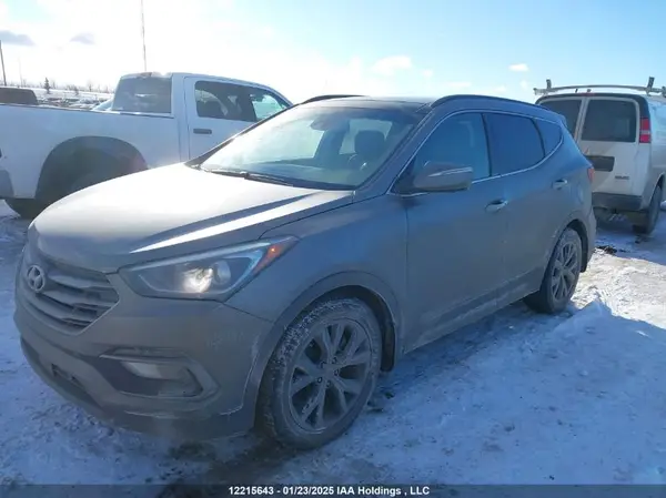 5XYZUDLA9JG508583 2018 HYUNDAI SANTA FE - Image 2