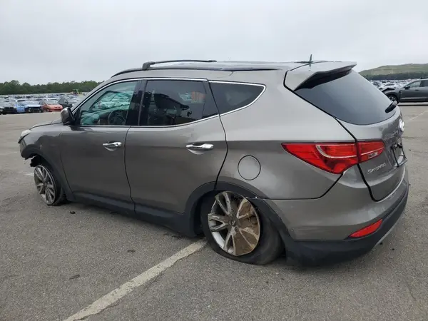 5XYZUDLAXGG316369 2016 HYUNDAI SANTA FE - Image 2