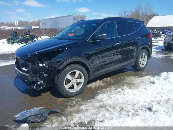 5XYZUDLAXGG327288 2016 HYUNDAI SANTA FE - Image 2