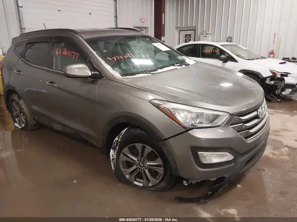 5XYZUDLB0GG312436 2016 HYUNDAI SANTA FE - Image 1