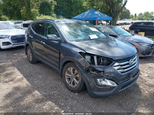 5XYZUDLB0GG321377 2016 HYUNDAI SANTA FE - Image 1