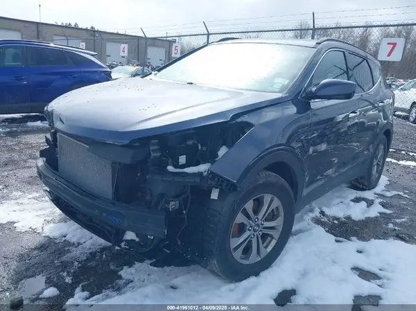 5XYZUDLB0GG371244 2016 HYUNDAI SANTA FE - Image 2