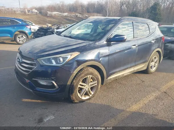5XYZUDLB0HG415762 2017 HYUNDAI SANTA FE - Image 2