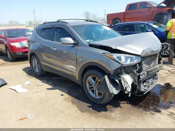 5XYZUDLB0HG435719 2017 HYUNDAI SANTA FE - Image 1