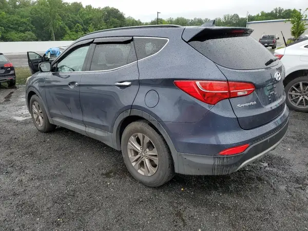 5XYZUDLB1GG377456 2016 HYUNDAI SANTA FE - Image 2