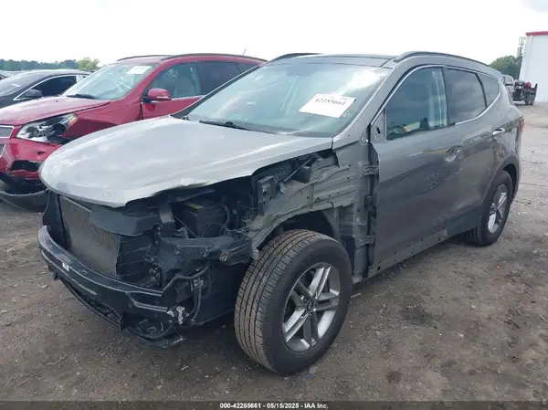 5XYZUDLB1HG416452 2017 HYUNDAI SANTA FE - Image 2