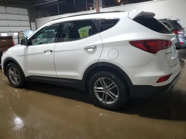5XYZUDLB1HG429086 2017 HYUNDAI SANTA FE - Image 2