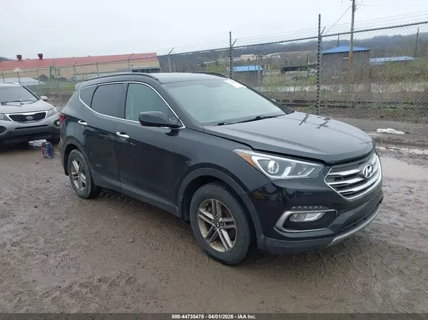 5XYZUDLB1HG435275 2017 HYUNDAI SANTA FE - Image 1