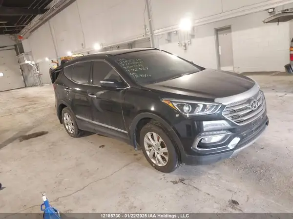 5XYZUDLB1HG472567 2017 HYUNDAI SANTA FE - Image 1