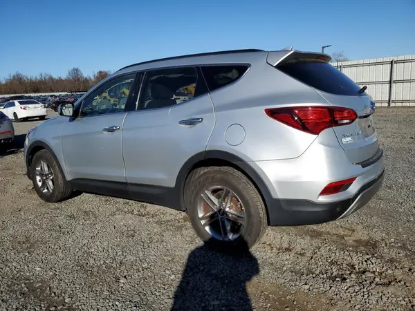 5XYZUDLB1HG487957 2017 HYUNDAI SANTA FE - Image 2
