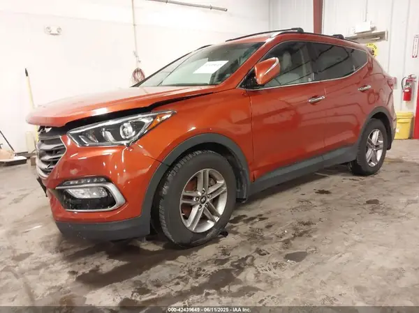 5XYZUDLB1JG504522 2018 HYUNDAI SANTA FE - Image 2