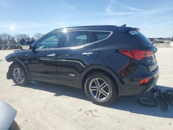 5XYZUDLB1JG535236 2018 HYUNDAI SANTA FE - Image 2