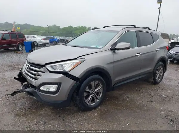 5XYZUDLB2GG311580 2016 HYUNDAI SANTA FE - Image 2