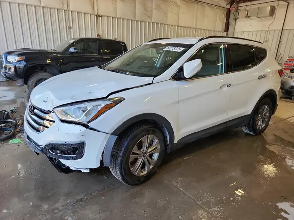 5XYZUDLB2GG373660 2016 HYUNDAI SANTA FE - Image 1