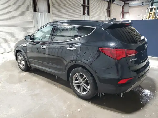 5XYZUDLB2HG388113 2017 HYUNDAI SANTA FE - Image 2