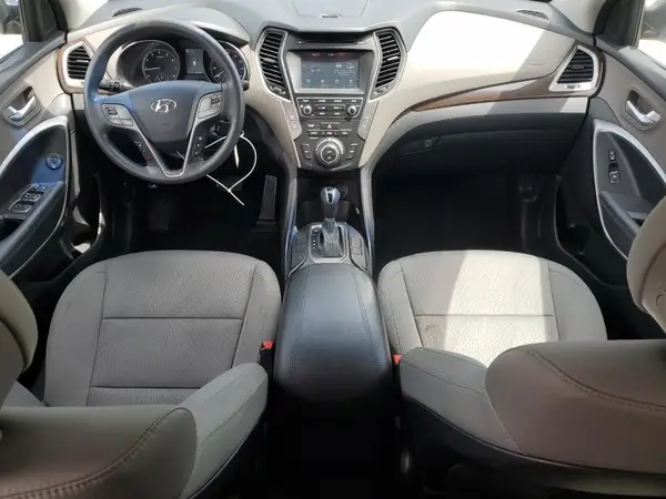 5XYZUDLB2HG396972 2017 HYUNDAI SANTA FE - Image 8