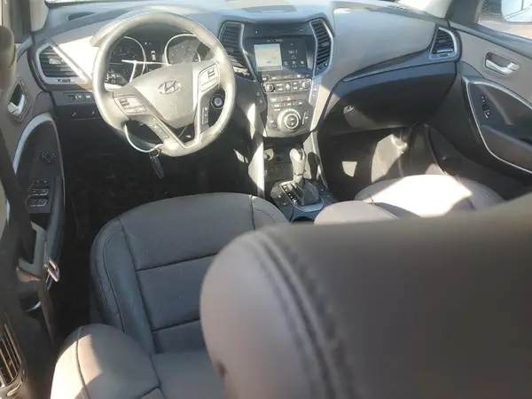 5XYZUDLB2HG460010 2017 HYUNDAI SANTA FE - Image 8
