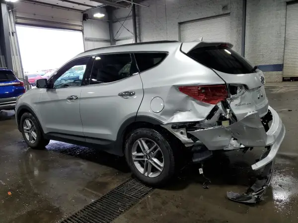 5XYZUDLB2HG491175 2017 HYUNDAI SANTA FE - Image 2