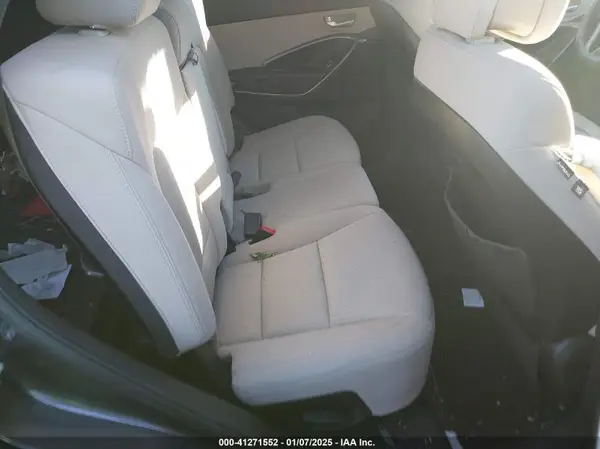 5XYZUDLB2JG525542 2018 HYUNDAI SANTA FE - Image 8